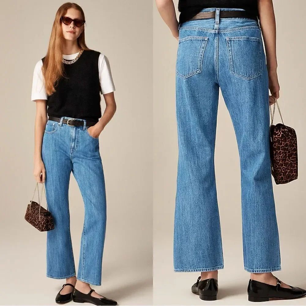 NWT J CREW Mid-rise relaxed kickout jean in Elaine Wash